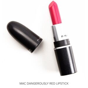 MAC “DANGEROUSLY RED” MATTE LIPSTICK